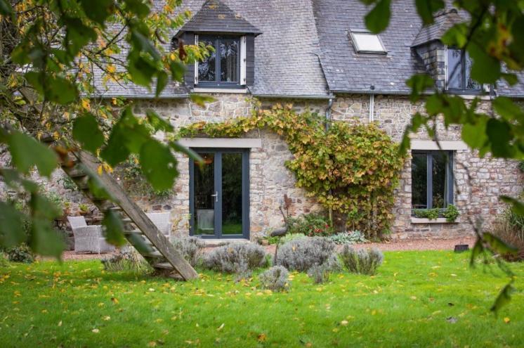 L'Hôtié de Brocéliande Acomodação com café da manhã Paimpont Exterior foto